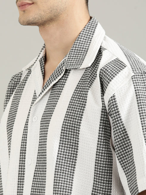 White&Black Striped Short Sleeved Oversized Shirt