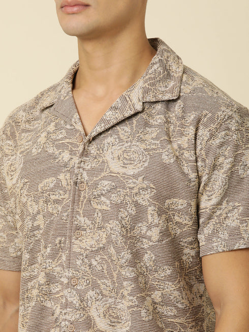 JOVEN Men Printed Casual Brown Oversized Half Sleeve Shirt