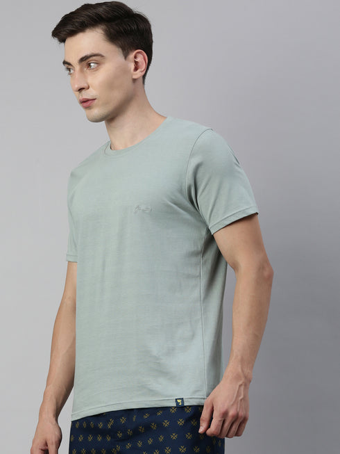 Green Solid Crew Neck T-Shirt