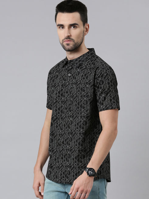 Joven Mens Slim Fit Printed Casual Shirt in Black Color