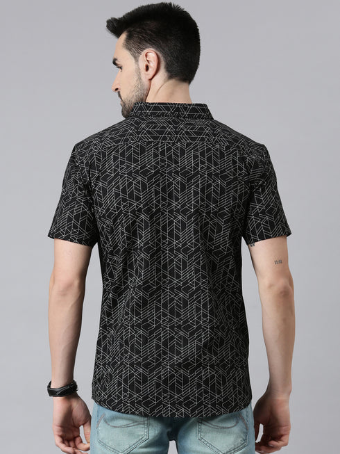 Joven Mens Slim Fit Printed Casual Shirt in Black Color